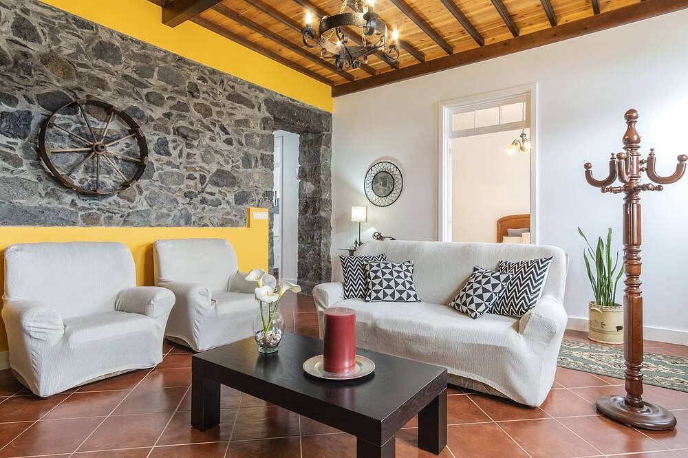 Casa De Férias para 6 Pessoas em Lomba da Fazenda, Ilha de São Miguel