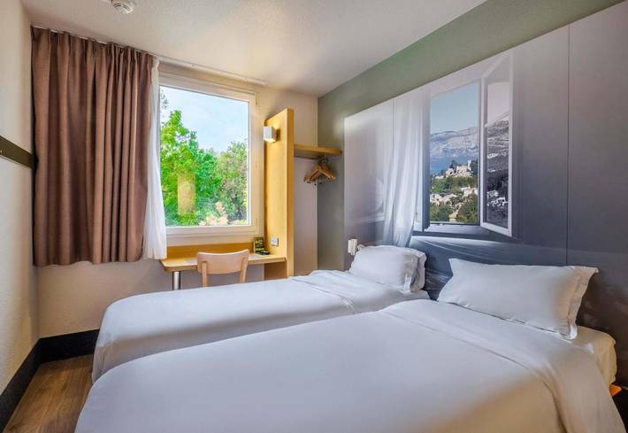 Hôtel pour 2 personnes, avec terrasse et jardin à Sophia Antipolis - 4