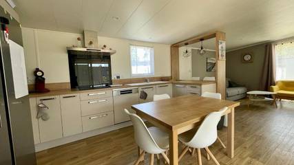 Maison d’hôte pour 6 personnes, avec piscine ainsi que terrasse et jardin à Les Mathes