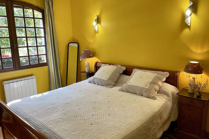 Location de vacances pour 6 personnes, avec jardin et terrasse à Simiane-Collongue - 4