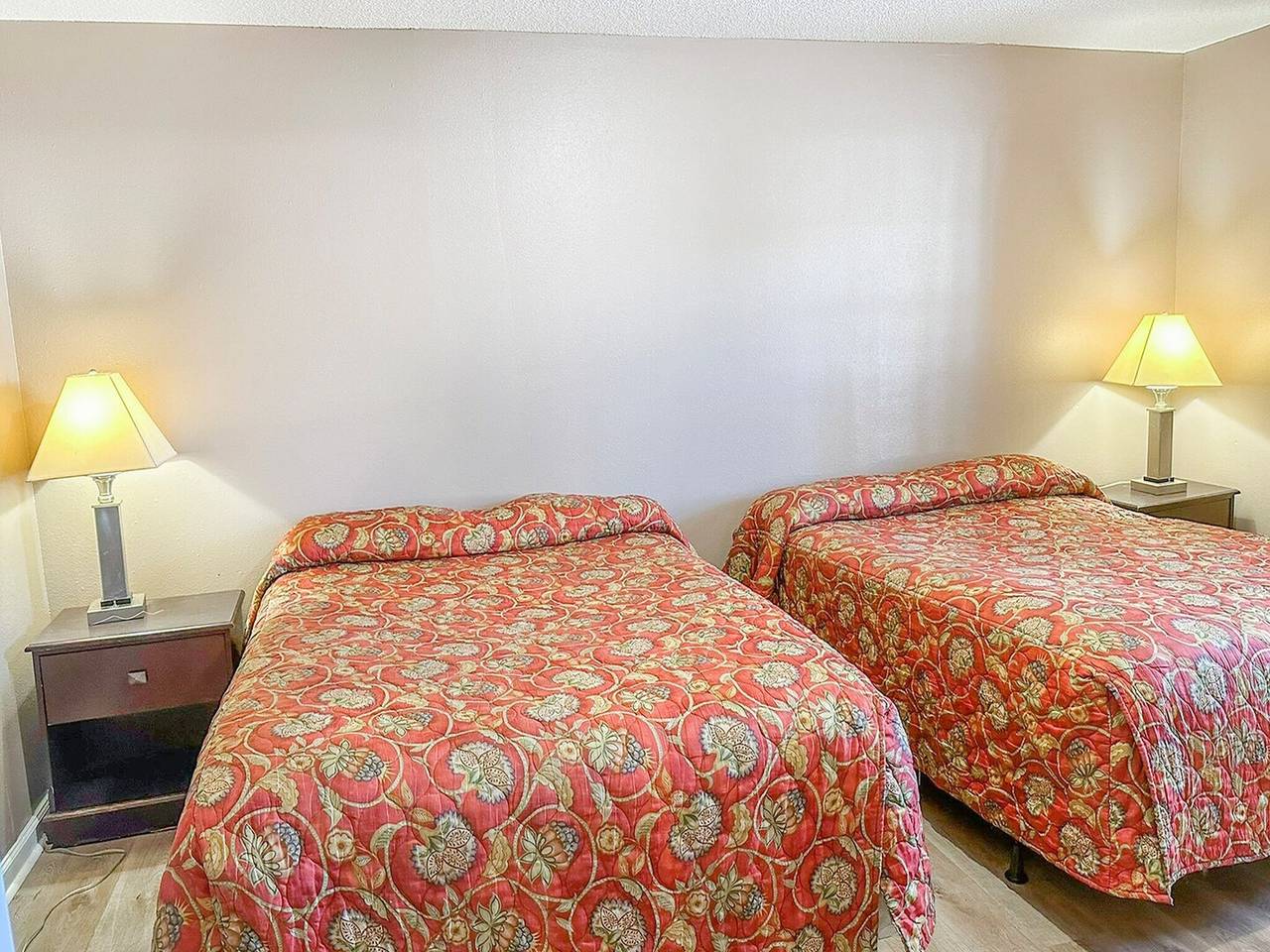 Apartamento entero, 2 camas tamaño queen | Para fumadores in Georgia (Estados Unidos)