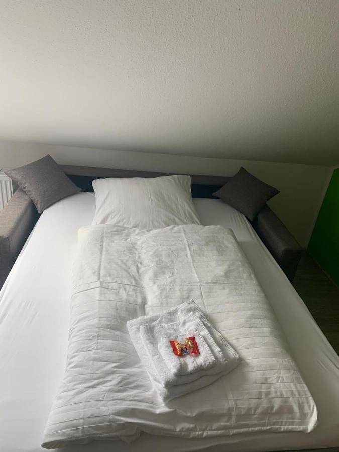 Single Room with Private Bathroom in Kierspe, Märkischer Kreis