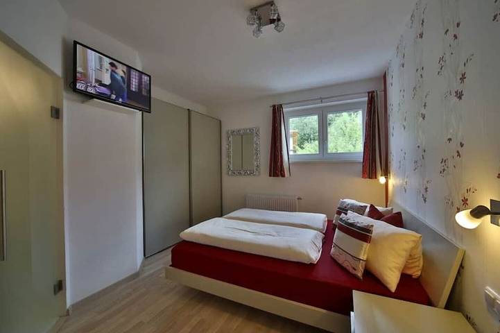 Ganze Wohnung, Rustikales Appartement in den Dolomiten in Villgratner Berge, Abfaltersbach