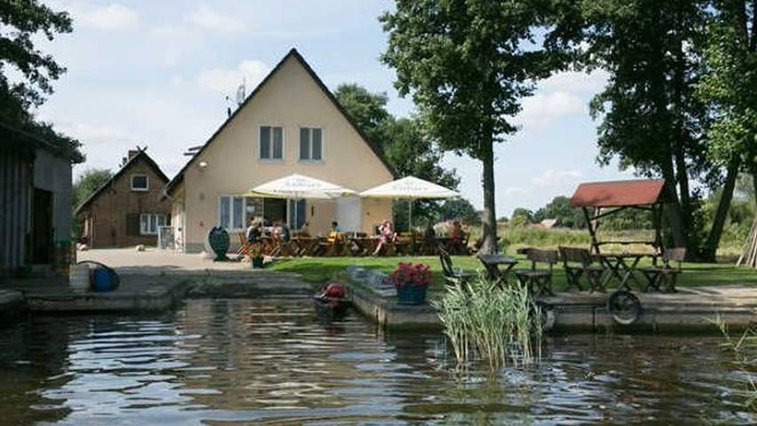 Ferienwohnung für 4 Personen, mit Garten in Vipperow - 2