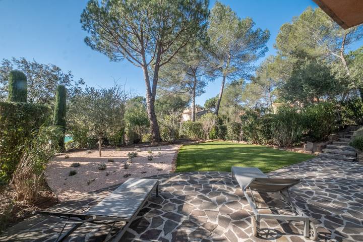 Maison De Hameau 3 Chambres Avec Jardin (N°412) in La Motte, Costa mediterránea (Francia)