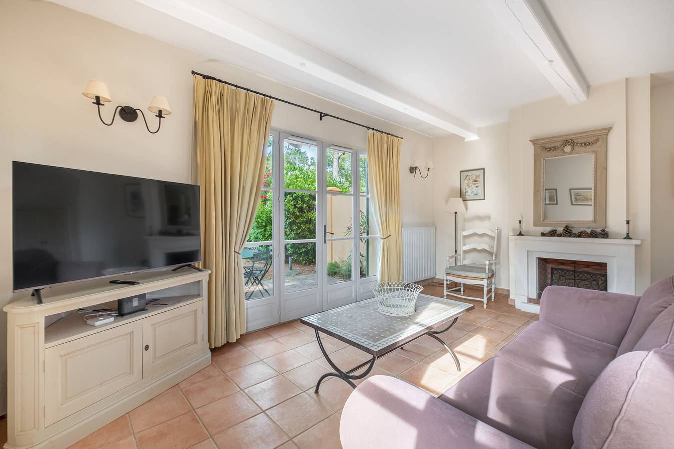 Maison De Hameau 2 Chambres Avec Jardin (N°436) in La Motte, Côte méditerranéenne (France)