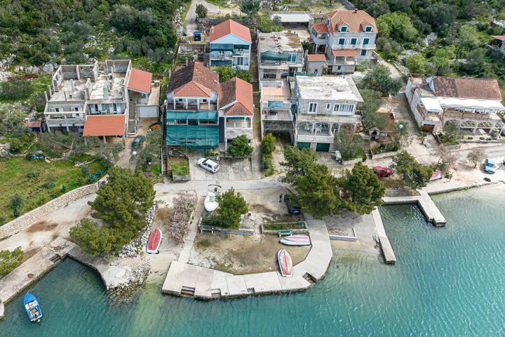 Ganze Wohnung, 2-Zimmer-Ferienwohnung am Strand Luka Dubrava, Peljesac A-13632-a in Dubrovnik-Neretva