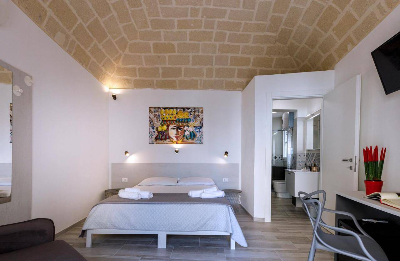 Double Room with Private Bathroom in Favignana, Île de Favignana