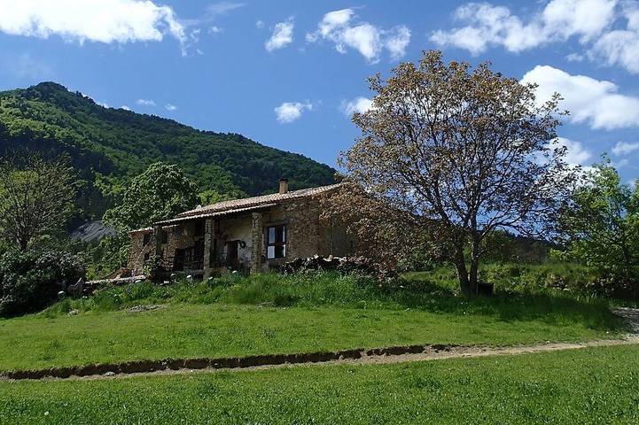 Maison de vacances pour 4 personnes, avec piscine et jardin, animaux acceptés