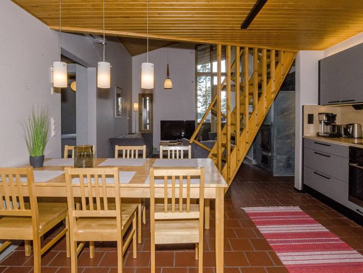 Ganze Wohnung, Hiisiranta e4 in Loma-Koli, Pielinen