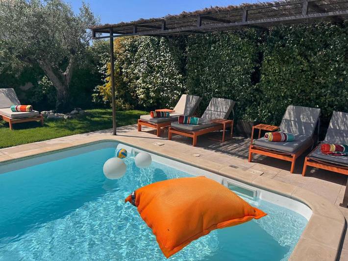 Chambre d’hôte pour 2 personnes, avec vue et piscine ainsi que terrasse et jardin à Plan-d'Orgon - 3