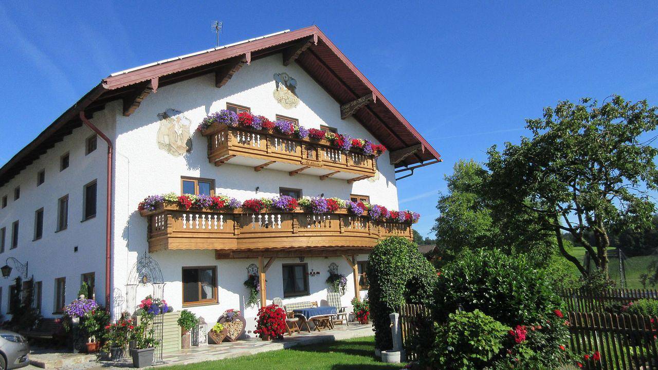 Ferienwohnung für 7 Personen in Taching am See, Rupertiwinkel
