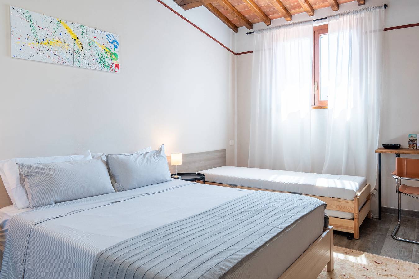 Bed and Breakfast 'Camera 4' com terraço partilhado, Wi-Fi e ar condicionado in Arezzo (província)