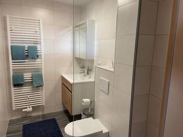 Zimmer für 2 Personen in Treffen am Ossiacher See, Klagenfurt-Villach, Bild 3