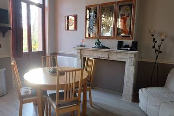 Gîte pour 5 personnes, avec balcon à Ixelles-Elsene