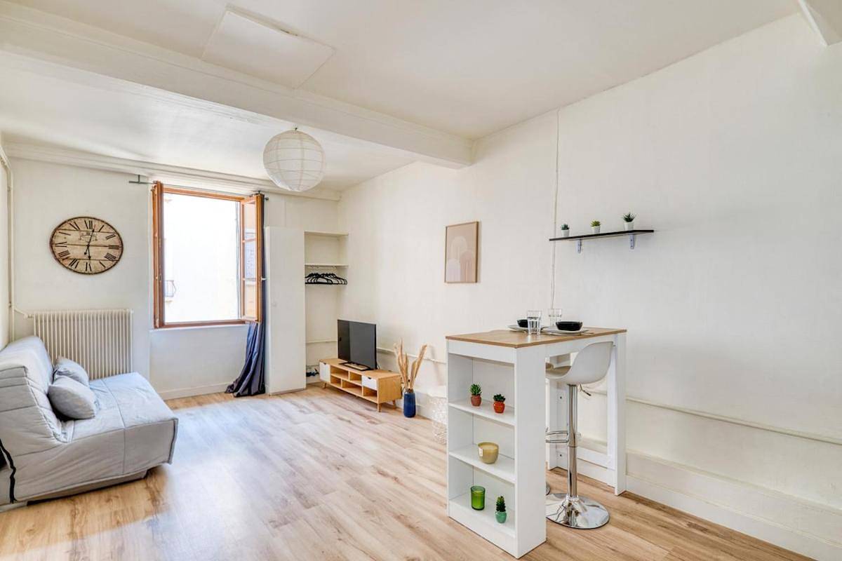 Appartement entier, Studio cosy - Plein coeur de Neuville in Neuville-sur-Saône, Lyon et ses environs