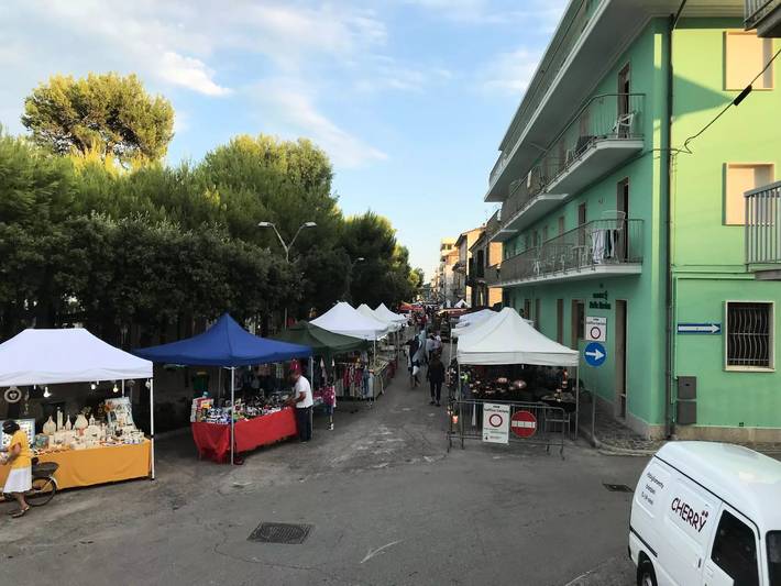 Gîte pour 6 personnes, avec balcon à Cupra Marittima - 3