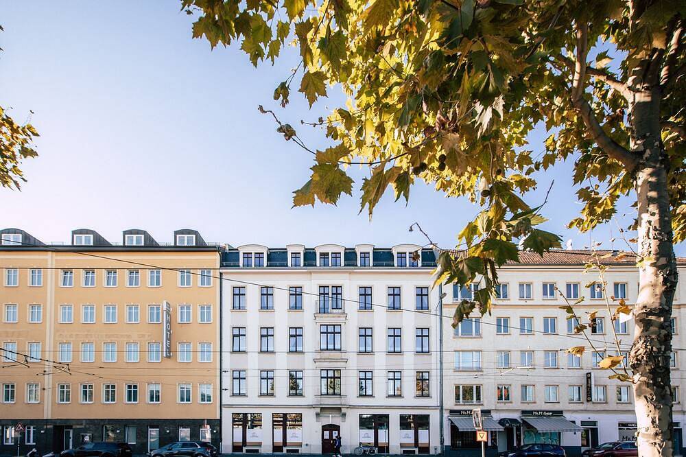 Apartamento entero, *Grand Boho* 4-room apartment with eat-in kitchen - Luga Homes - Townhouse in Leipzig Mitte, Leipzig