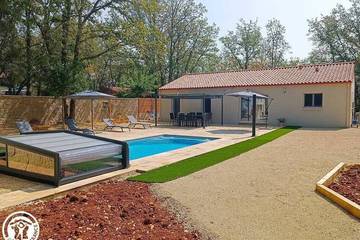 Gîte pour 6 personnes, avec jardin à Luzech