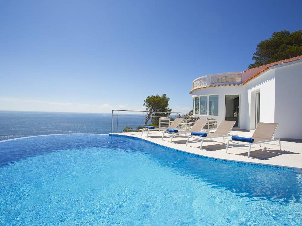 Villa voor 4 personen met tuin in Balcón al Mar, Jávea