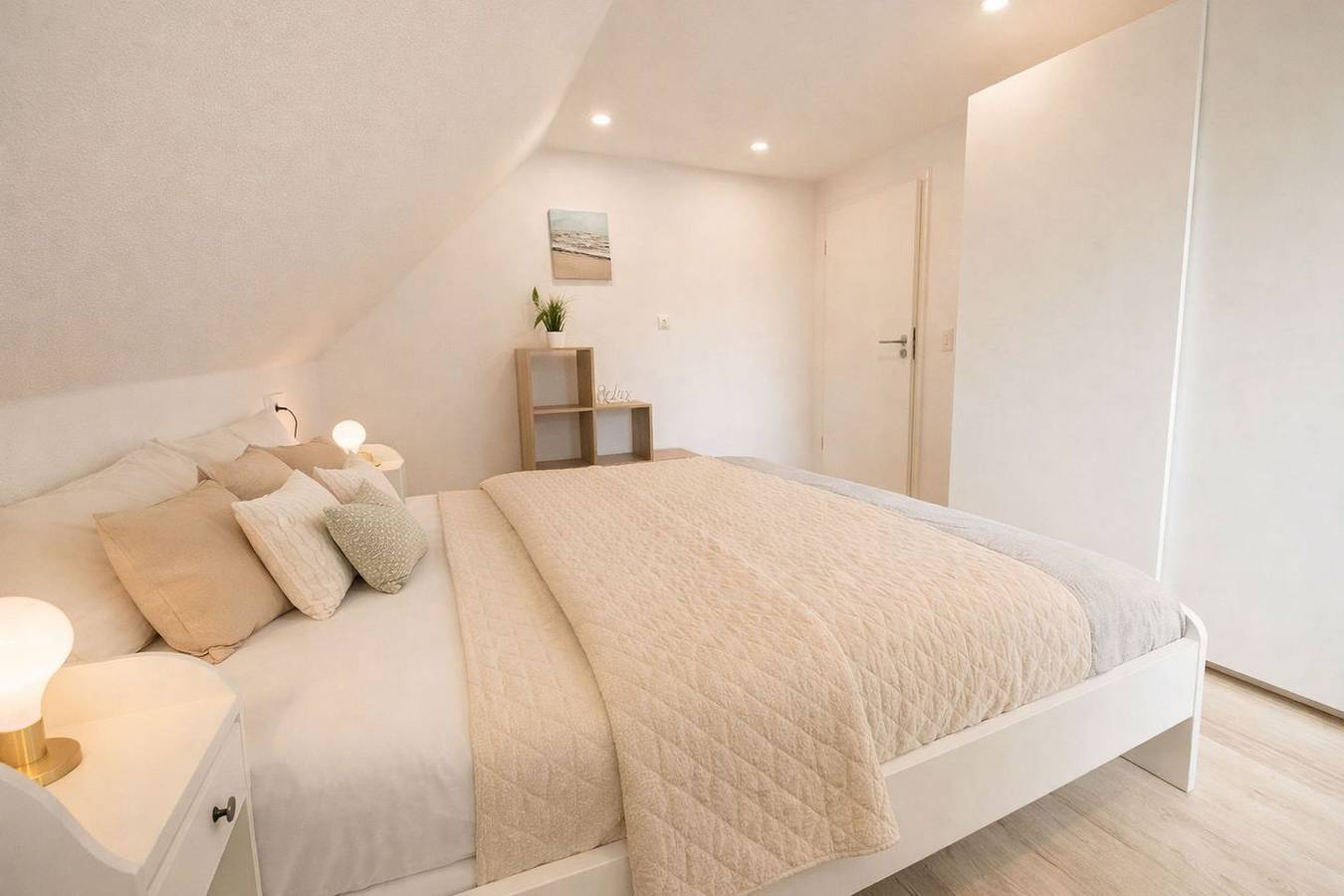 Ganze Wohnung, Ferienwohnung Borkum – Komfortable Auszeit in erster Reihe am Strand in Horumersiel, Wangerland