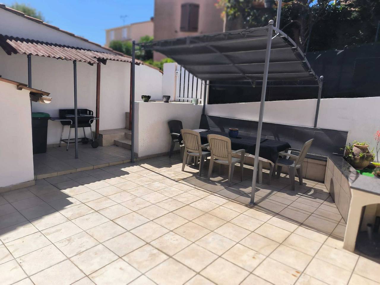 Encantadora Casa en Ajaccio con Vista al Jardín in Ajaccio, Region de Ajaccio