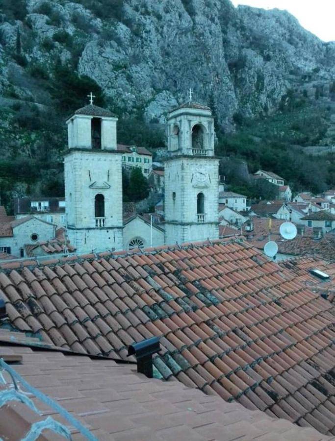 Gîte pour 4 personnes, avec vue et terrasse à Kotor - 2