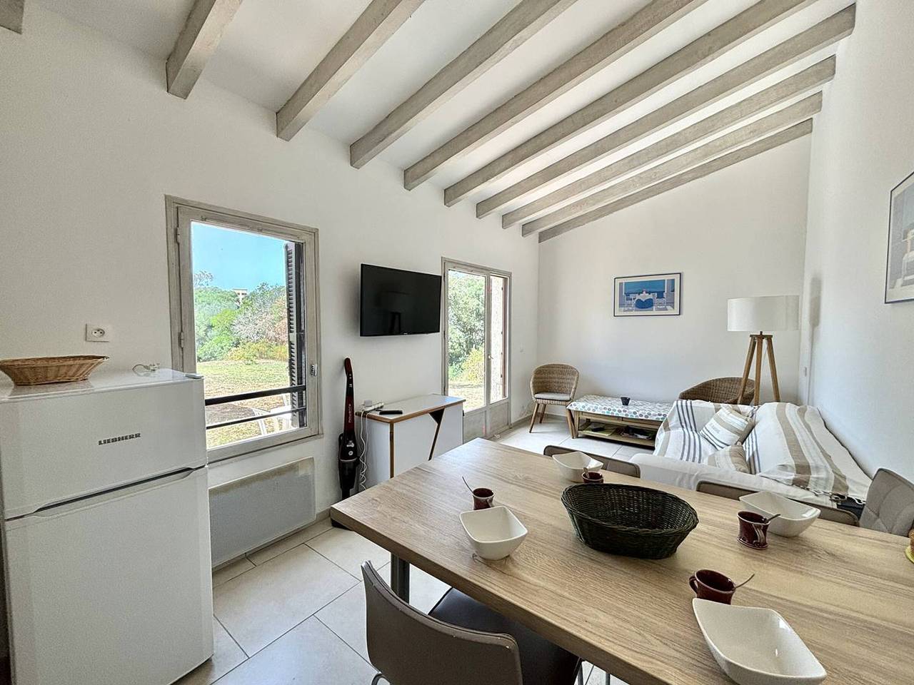 Appartement entier, Appartement F2 avec Piscine, Tennis et Jardin à Porticcio in Grosseto-Prugna, Région d'Ajaccio