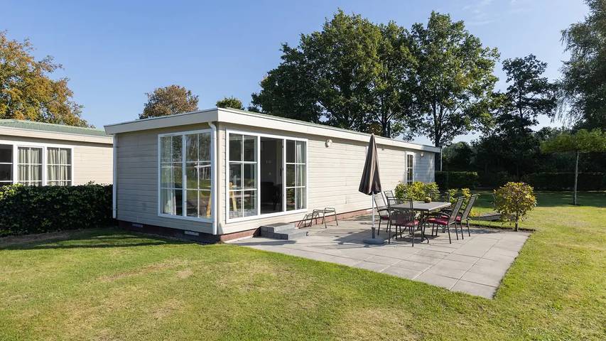 Ferienhaus für 7 Personen, mit Terrasse und Garten sowie Sauna