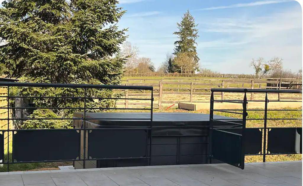 Le Clos Béryl in Genouilly, Chalon-sur-Saône region