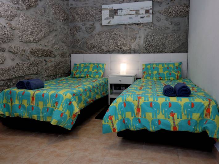 Casa rural para 6 personas, con Terraza además de Jardín y Piscina en Espadanal - 3
