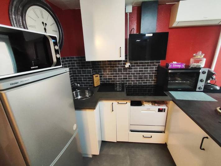 Gîte pour 4 personnes, avec terrasse, animaux acceptés à Sayat - 2