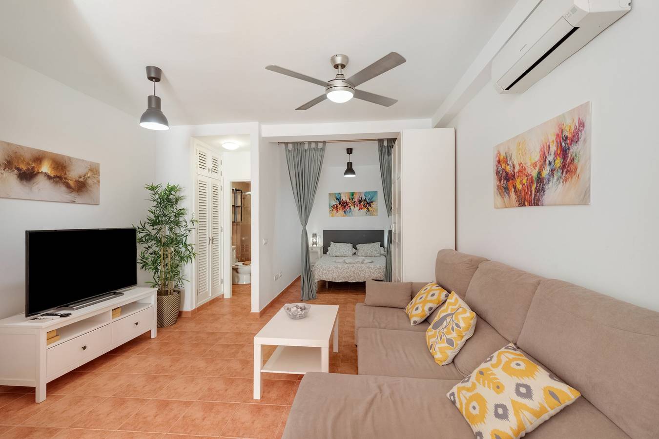 Ganzes Studio, Ferienstudio „Estrella“ mit Bergblick, Wlan und Klimaanlage in Puerto de Mogan, Lomo Quiebre