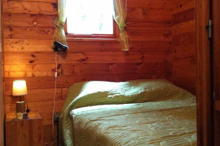 Location de vacances pour 5 personnes, avec piscine ainsi que jardin et terrasse à Petreto-Bicchisano - 4