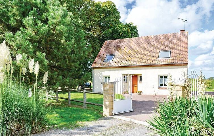 Gîte pour 14 personnes, avec terrasse et jardin