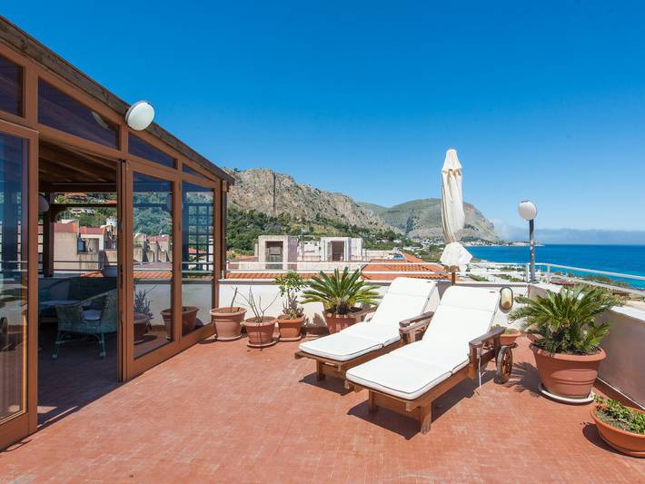 Ferienwohnung für 4 Personen, mit Terrasse in Palermo - 2