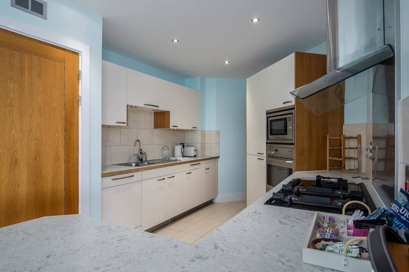 Ganze Wohnung, Marina Vista - Waterfront Views towards Brownsea Island and the Purbecks in Poole, Poole Harbour