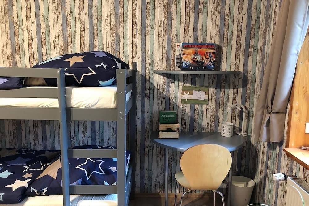 Ganze Wohnung, Gemütliche, moderne Ferienwohnung. Ruhige, dennoch zentrale Lage. in Osterbruch, Cuxland