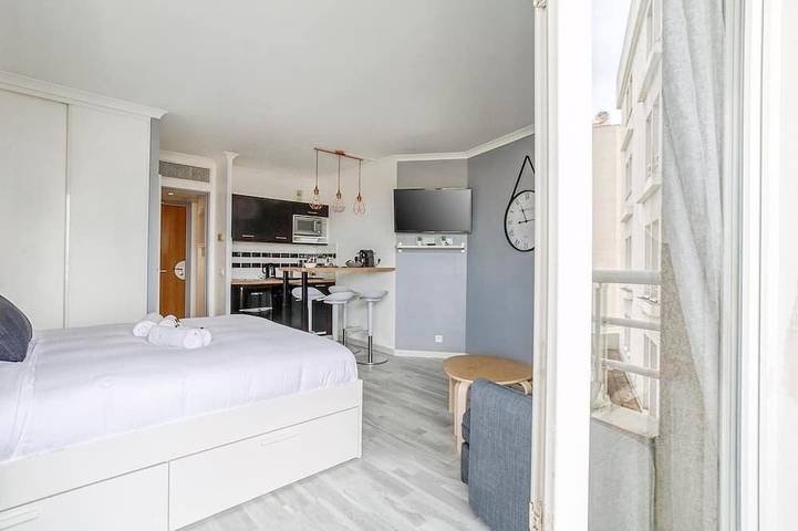 Apartamento entero, Lovely Studio in Courbevoie - La Defense in Courbevoie, Altos del Sena