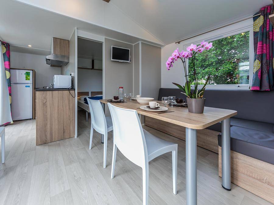 Camping La Roche Percée - Mobilhome 6 personnes - Confort 3 chambres - Terrasse in Fouesnant, Côte de Cornouaille