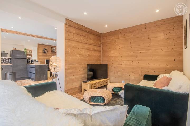 Gîte pour 6 personnes, avec jardin à Villard-sur-Doron - 3