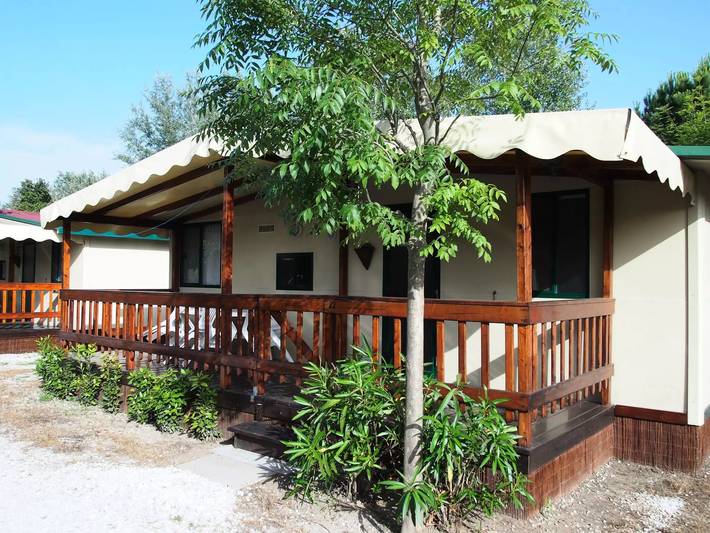 Ferienwohnung für 5 Personen, mit Terrasse und Pool