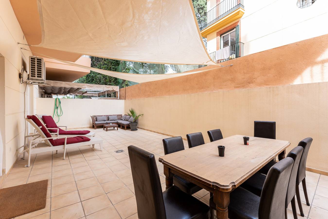 Ganze Wohnung, Apartment 'Ramon Y Cajal' mit Gemeinschaftspool, Wlan und Klimaanlage in Fuengirola Zentrum, Fuengirola