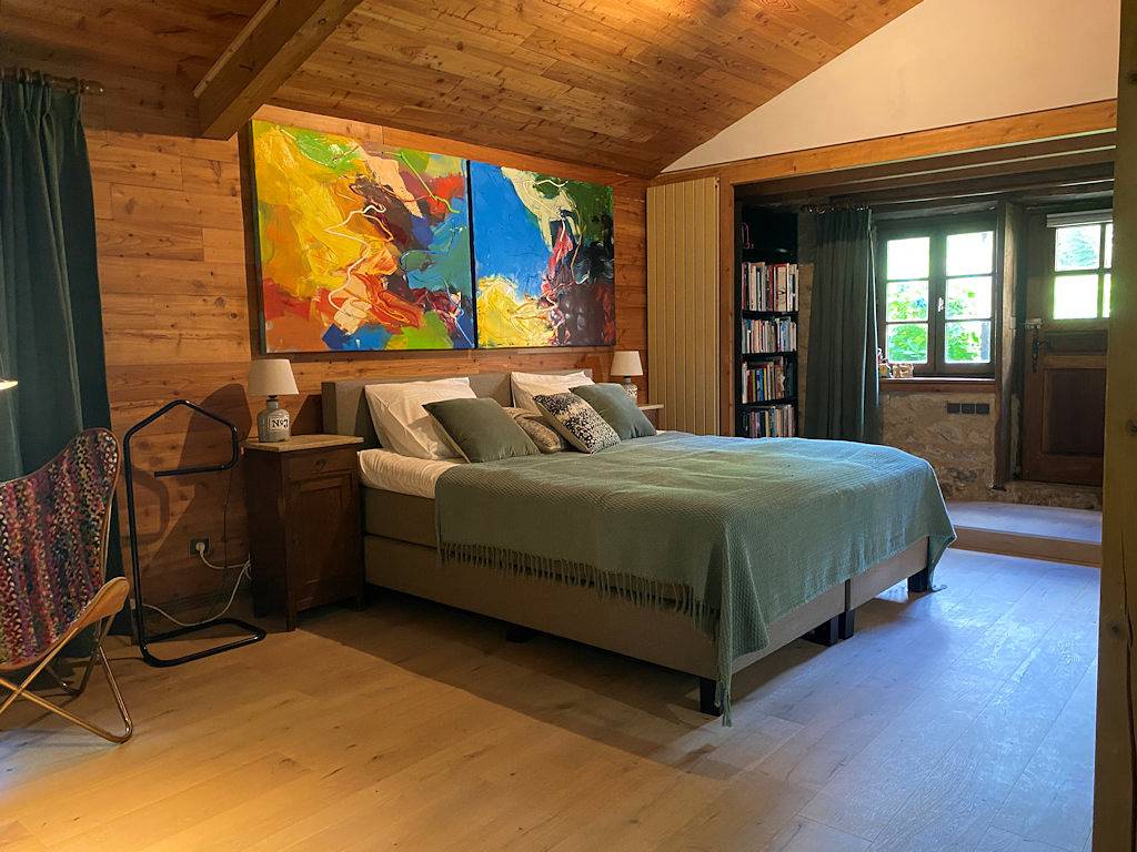 La Vaisse, chambre et table d’hôtes - Suite Forez in Ambert, Parc Naturel Régional Livradois-Forez