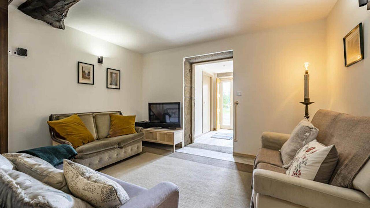 Apartamento vacacional entero, Apartamento de vacaciones para 9 personas con terraza in Santo Ildefonso, Oporto