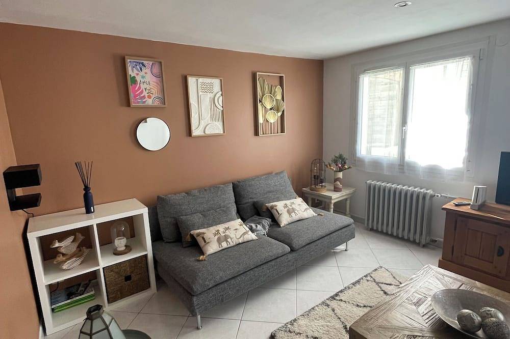 Town house in La Baule - 15 mn walk from the sea, 10mn from av du Gnl De Gaulle in Guérande, Côte de Jade