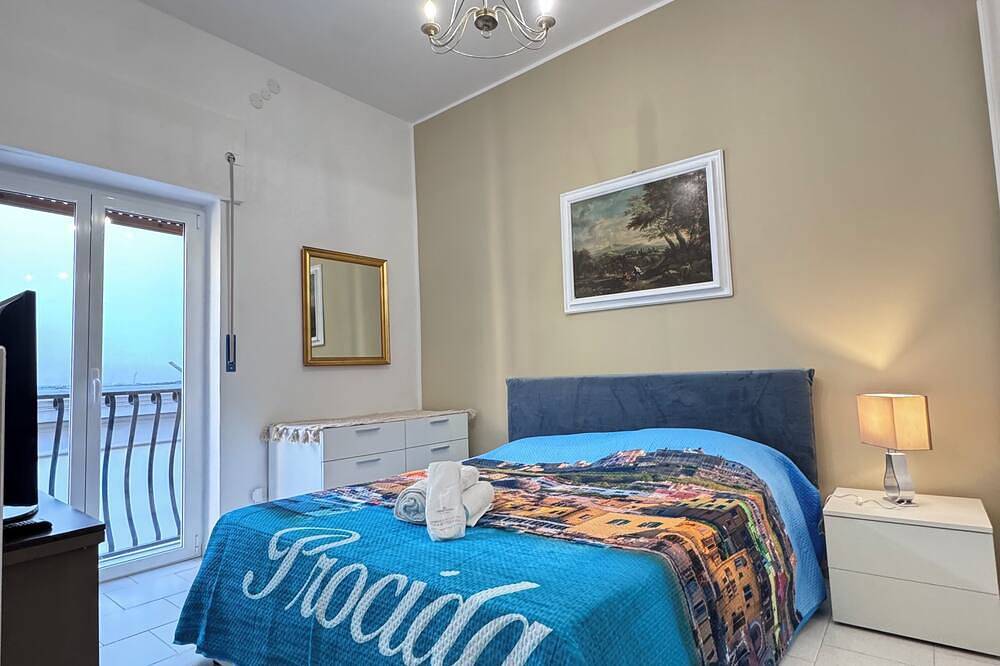 Appartamento vacanze a Napoli a partire da 163€ a notte