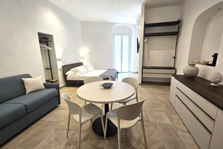 Entire apartment, Joivy Dimore Rodiane - Ponente in Lido Ponente Rodi, Rodi
