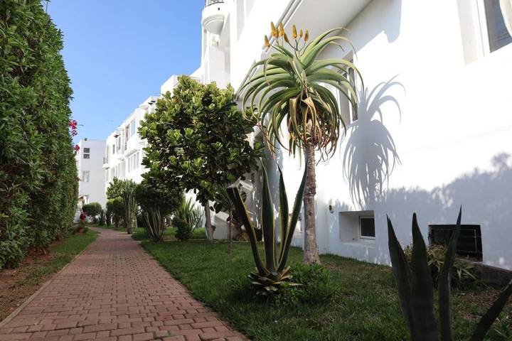 Gîte pour 4 personnes, avec jardin ainsi que vue et piscine dans Dar Bouazza - 4
