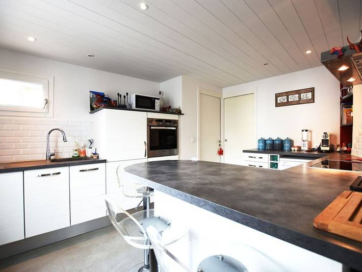 Maison de Charme au Centre du Village avec Cheminée et Cuisine Équipée in Les Portes-en-Ré, Île de Ré